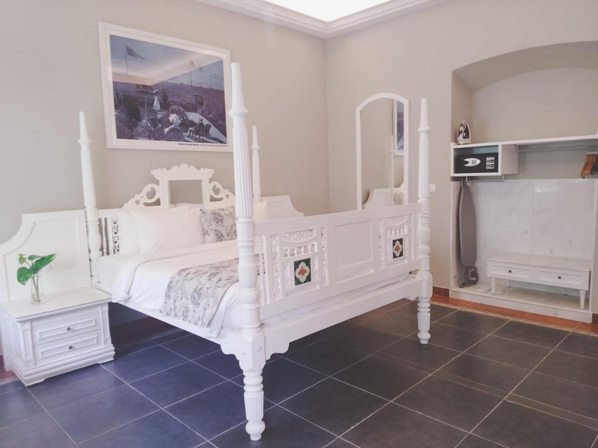 Villa Cavi Пондичери Екстериор снимка