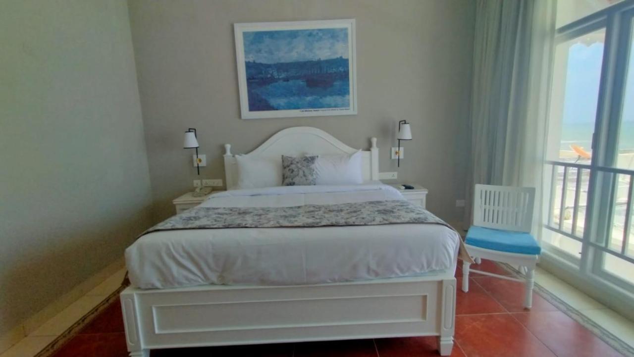 Villa Cavi Пондичери Екстериор снимка