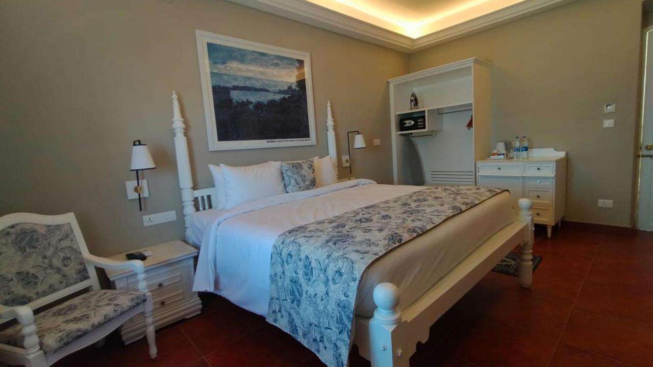 Villa Cavi Пондичери Екстериор снимка